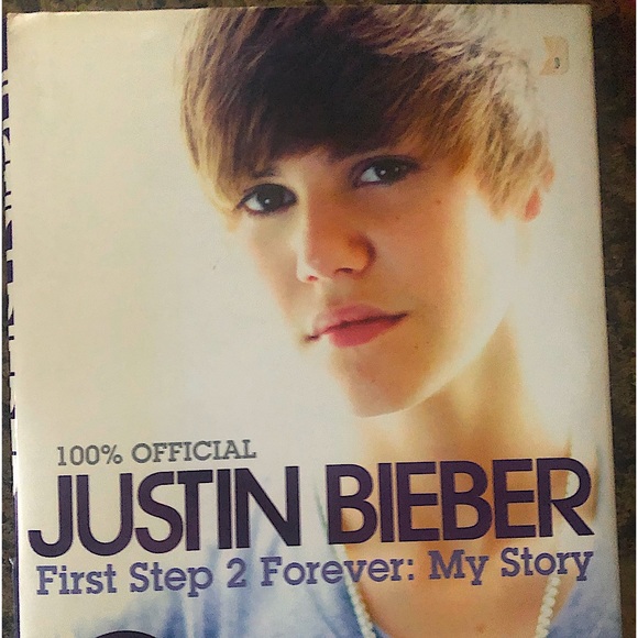 Justin Bieber Biography - Picture 1 of 1